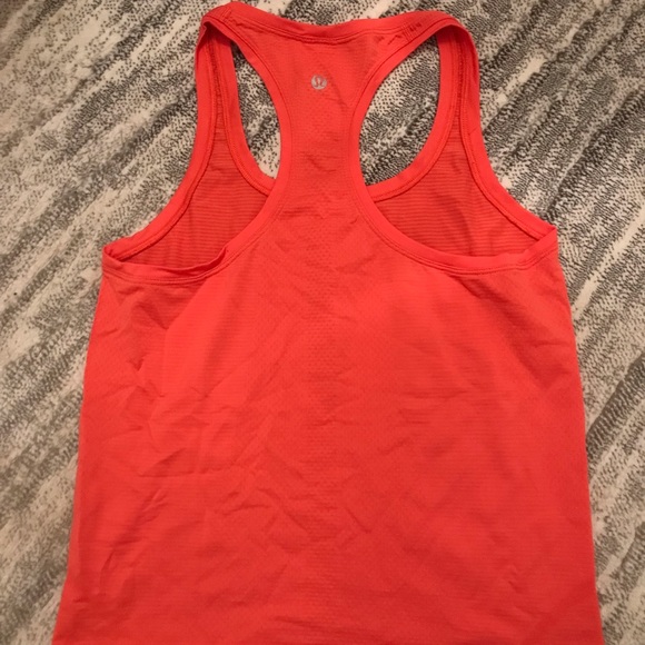 Lululemon Swiftly Race Length 2.0. Size 6. Orange - Picture 2 of 2